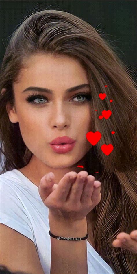 beautiful girl gifs|141 Free GIFs of The Most Beautiful Girl